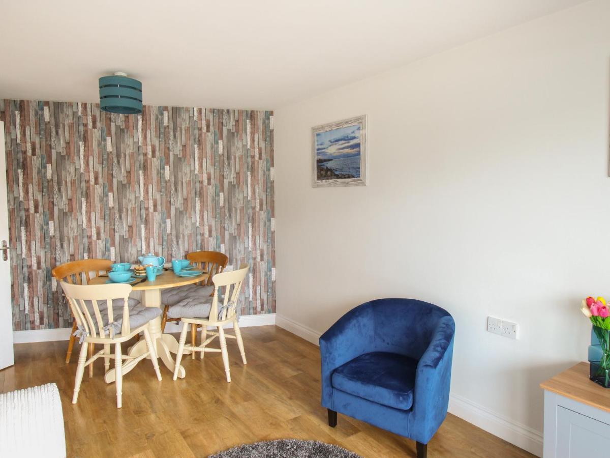 Apartment Nautical Breeze